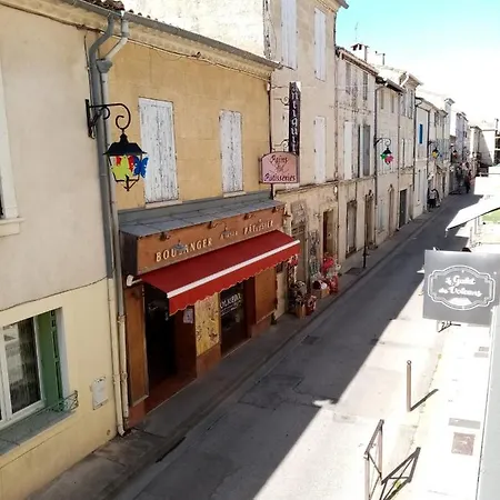 Bed & Breakfast Maison Aigues-mortaise Dans La Cite