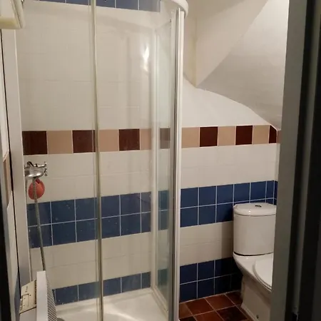 Bed & Breakfast Maison Aigues-mortaise Dans La Cite *