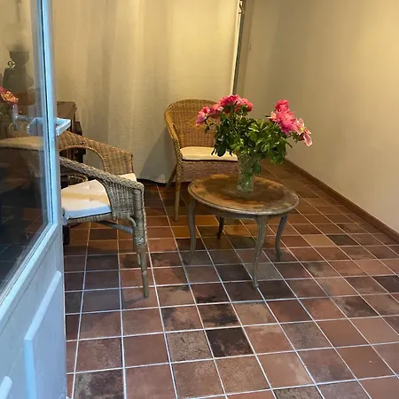 Logement Clim Et Patio Centre Remparts
