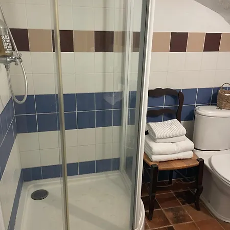 Bed & Breakfast Maison Aigues-mortaise Dans La Cite Aigues-Mortes